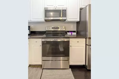 9200 Westheimer Road #1005, Houston, TX 77063 - Photo 8