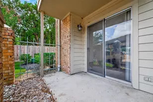 12550 Whittington Dr, Houston, TX 77077 - Photo 14