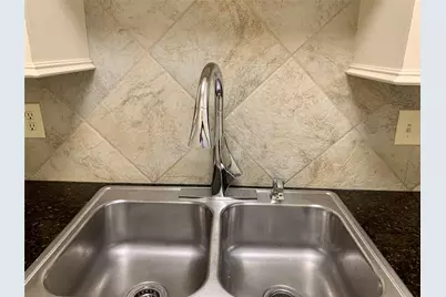2812 Wichita #13, Houston, TX 77004 - Photo 2