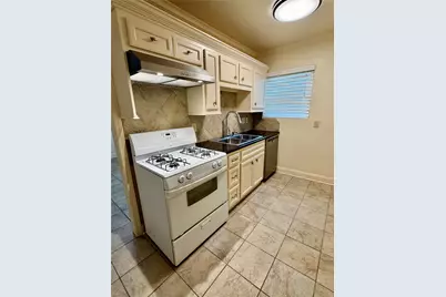 2812 Wichita #13, Houston, TX 77004 - Photo 1