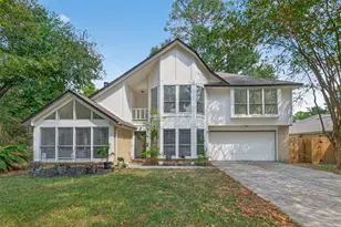 56 N Morningwood Ct, Spring, TX 77380 - Photo 4