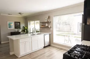 56 N Morningwood Ct, Spring, TX 77380 - Photo 18