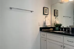 216 W 24th St, Houston, TX 77008 - Photo 12