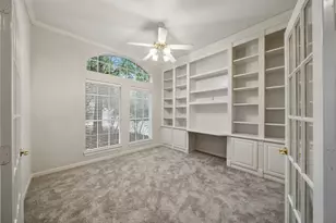 27 E Bellmeade Pl, The Woodlands, TX 77382 - Photo 6