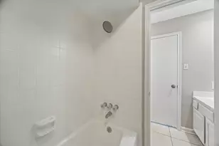 1730 Hilton Head Dr, Missouri City, TX 77459 - Photo 24