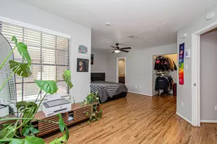 2425 Holly Hall St, Houston, TX 77054 - Photo 18