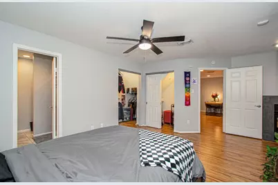 2425 Holly Hall Street #D56, Houston, TX 77054 - Photo 20