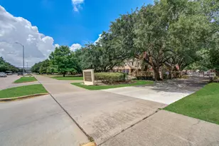 2425 Holly Hall St, Houston, TX 77054 - Photo 2