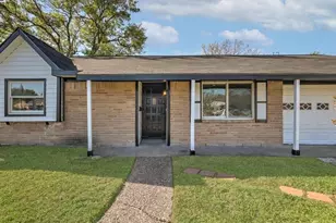 6223 Tiffany Dr, Houston, TX 77085 - Photo 4