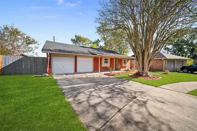 8606 Parkhill Forest Drive, Houston, TX 77088 - Photo 6