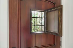 612 W 27th St, Houston, TX 77008 - Photo 4