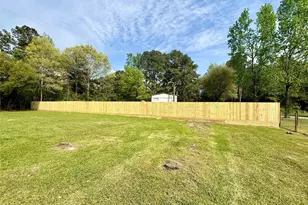 909 W Elder, Colmesneil, TX 75938 - Photo 20