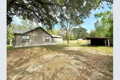 909 W Elder, Colmesneil, TX 75938 - Photo 4