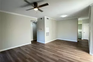 6500 Harbor Town, Houston, TX 77036 - Photo 10
