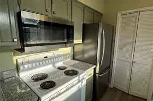 6500 Harbor Town, Houston, TX 77036 - Photo 14
