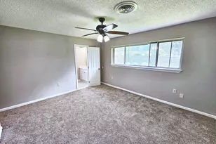 3040 Longwood Ln, Dickinson, TX 77539 - Photo 16