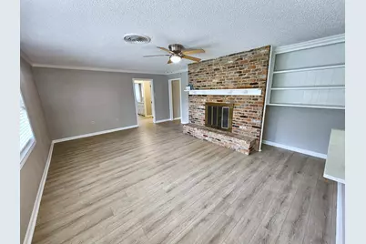 3040 Longwood Lane, Dickinson, TX 77539 - Photo 12