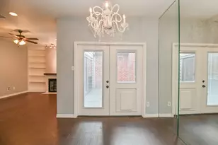 7447 Cambridge St, Houston, TX 77054 - Photo 10