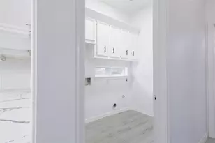 17527 Sandy Cliffs Dr, Houston, TX 77090 - Photo 42