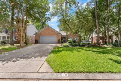 99 S Village Knoll Circle, The Woodlands, TX 77381 - Photo 6