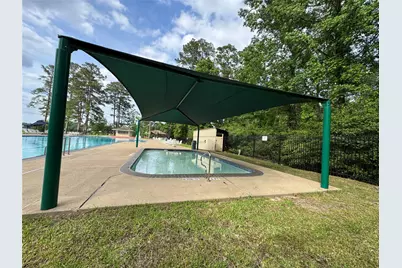 1221 Green Briar Drive, Huntsville, TX 77340 - Photo 34