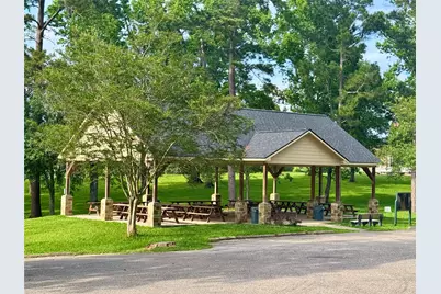 1221 Green Briar Drive, Huntsville, TX 77340 - Photo 32