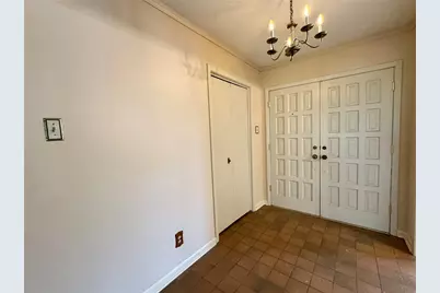 1221 Green Briar Drive, Huntsville, TX 77340 - Photo 4