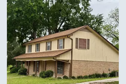 1221 Green Briar Drive, Huntsville, TX 77340 - Photo 1