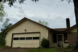 1221 Greenbriar Dr, Huntsville, TX 77340 - Photo 28