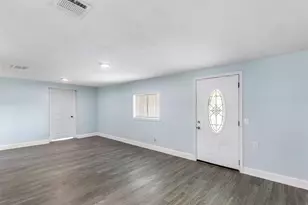 666 Elton St, Houston, TX 77034 - Photo 16