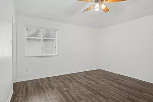 2710 Sienna Springs Dr, Pearland, TX 77584 - Photo 12