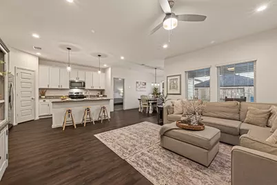 9713 Wall Street, Texas City, TX 77591 - Photo 2