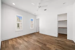 11107 Savannah Oaks Ln, Houston, TX 77043 - Photo 40