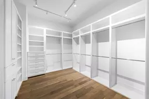 11107 Savannah Oaks Ln, Houston, TX 77043 - Photo 30