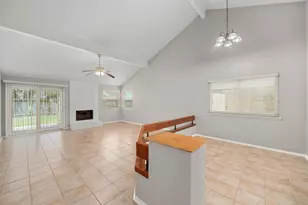 11911 Plumbrook Dr, Houston, TX 77099 - Photo 4