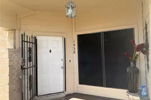 1438 Hunters Park Dr, Missouri City, TX 77489 - Photo 2