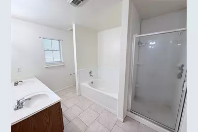 9221 Desirable Drive, La Porte, TX 77571 - Photo 6