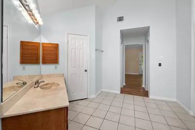 4131 Club Valley Dr Drive, Houston, TX 77082 - Photo 20