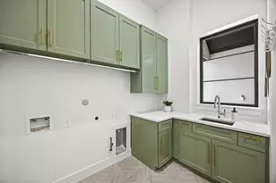 14111 Cindywood Cir, Houston, TX 77079 - Photo 16