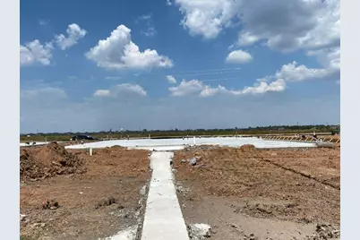 31039 Gayle Prairie Oaks Street, Waller, TX 77484 - Photo 10