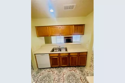 6711 Prairie Village Drive, Katy, TX 77449 - Photo 6