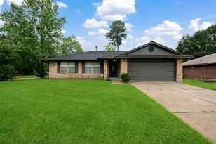 2618 Old Oak Ln, Kingwood, TX 77339 - Photo 1