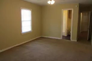 1310 16th St, Huntsville, TX 77340 - Photo 14