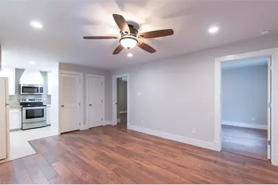 640 Columbia Street #1/2A, Houston, TX 77007 - Photo 2