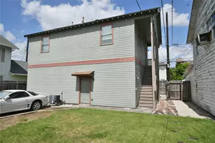 536 Columbia, Houston, TX 77007 - Photo 1