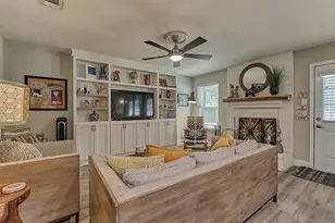 9 Pineash Ct, The Woodlands, TX 77381 - Photo 12