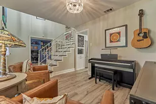 9 Pineash Ct, The Woodlands, TX 77381 - Photo 8