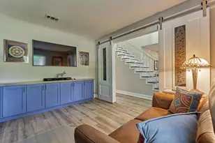 9 Pineash Ct, The Woodlands, TX 77381 - Photo 10