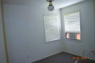 242 Lamenda Ave, Livingston, TX 77351 - Photo 16