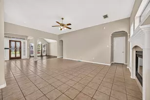 2726 Martinec Dr, Pearland, TX 77584 - Photo 10